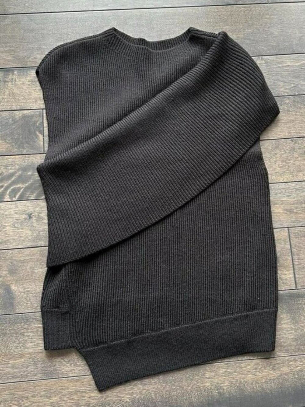 Club Monaco Cap Sleeve Sweater